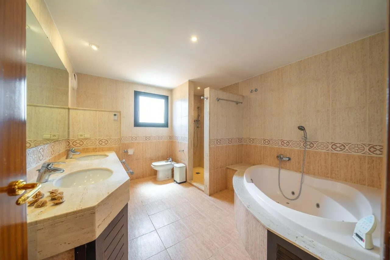 Villa Margot Lux, Ideal Familias, Piscina & Aircon Lloret de Mar
