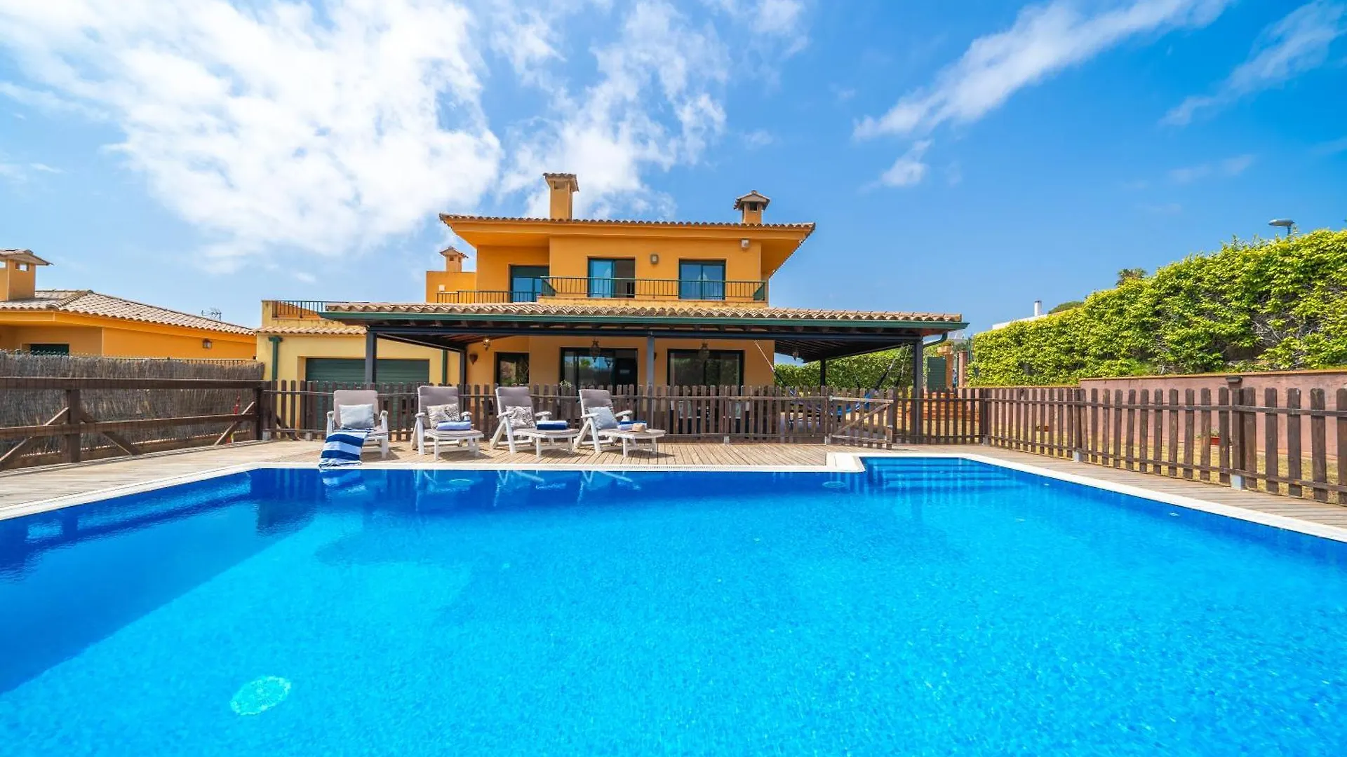 Villa Margot Lux, Ideal Familias, Piscina & Aircon Lloret de Mar Spain